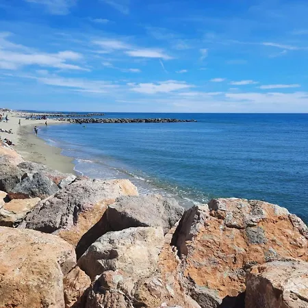 Au Barcares, Vue Magnifique Sur Le Port Et La Le Barcarès